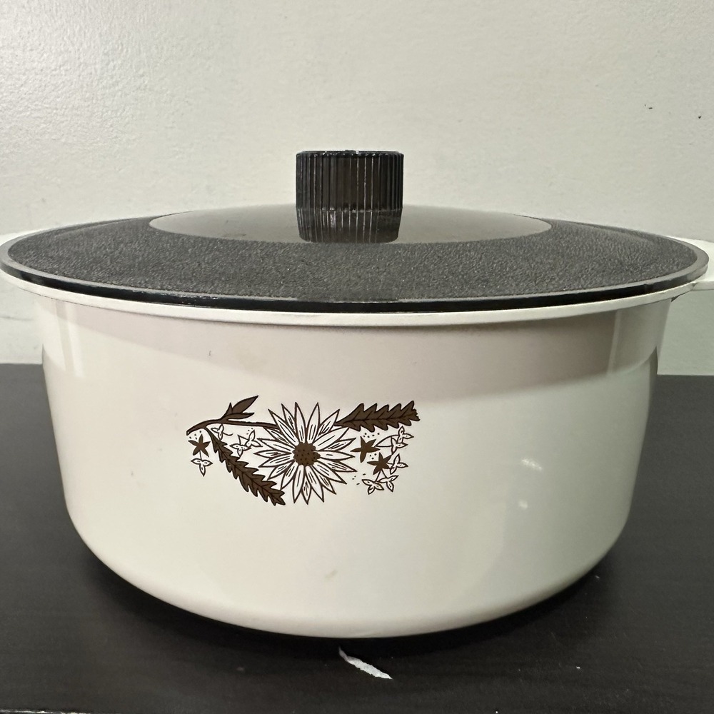 Vintage Tara Microwave Casserole Dish 3.5 Qt Floral Covered Bowl